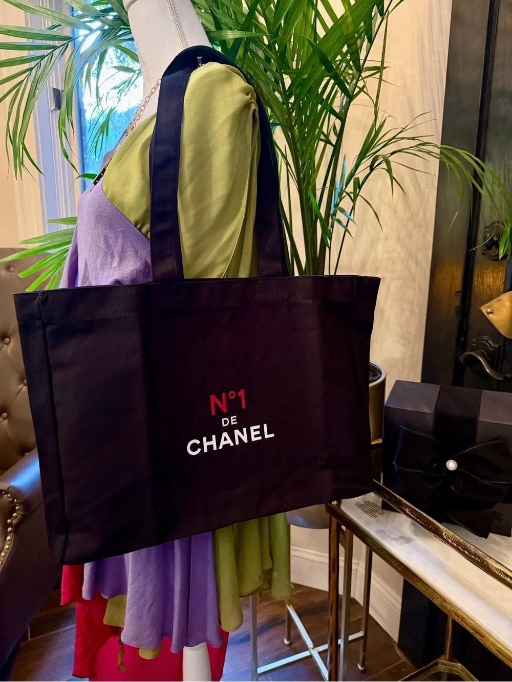 Authentic CHANEL VIP Extra Large Blk Canvas Tote Overnight Travel Beach Bag NEW